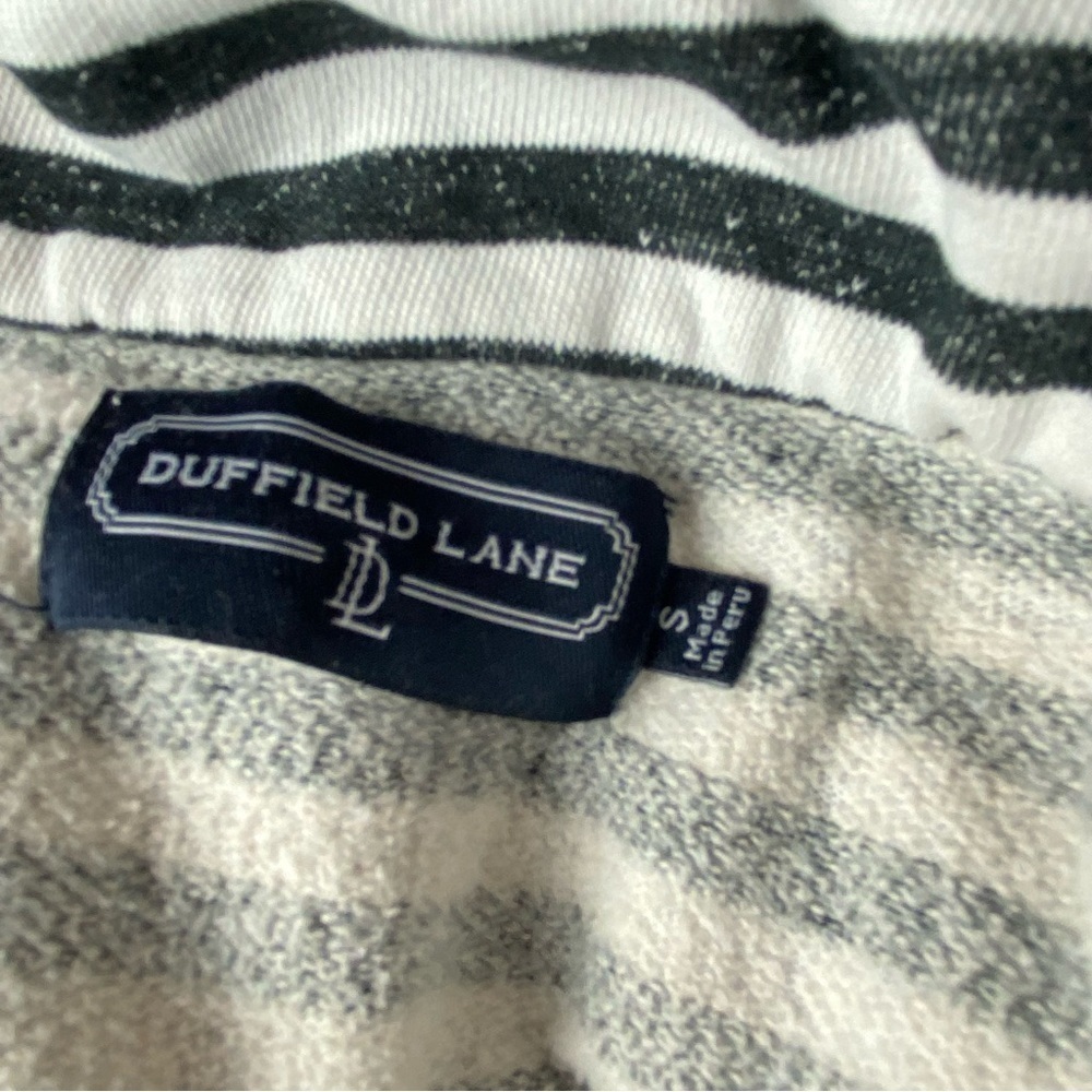 Duffield Lane Quarter Zip - Picture 9 of 10